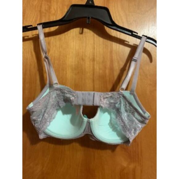 Victoria's Secret Women's  34D Mint/Gray Bra Lace Detail - Picture 6 of 8